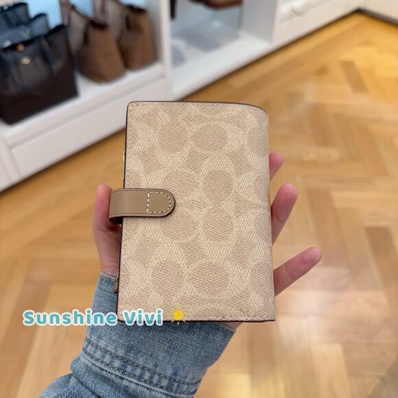 NWT Coach 2-in-1 Wallet Blocked Signature Canvas CBK54 Gold/Sand/Tan - Picture 3 of 7